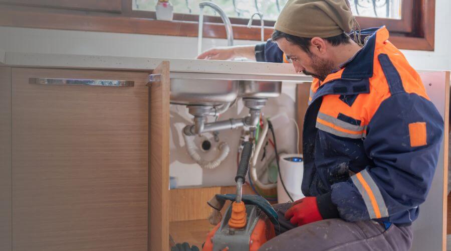 Local expert plumbing services in Hooper Bay, AK